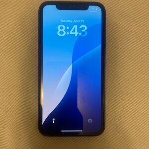 Apple Black iPhone Edge-to-Edge Display